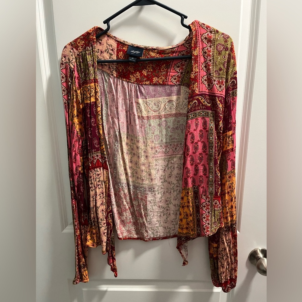 Daytrip shirt, size medium